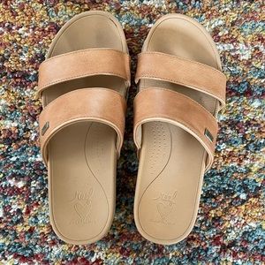 Reef Cushion Sandals Beige Size 8